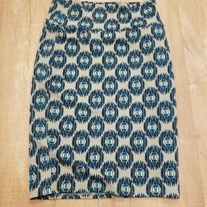 LulaRoe Cassie Skirt Size Small